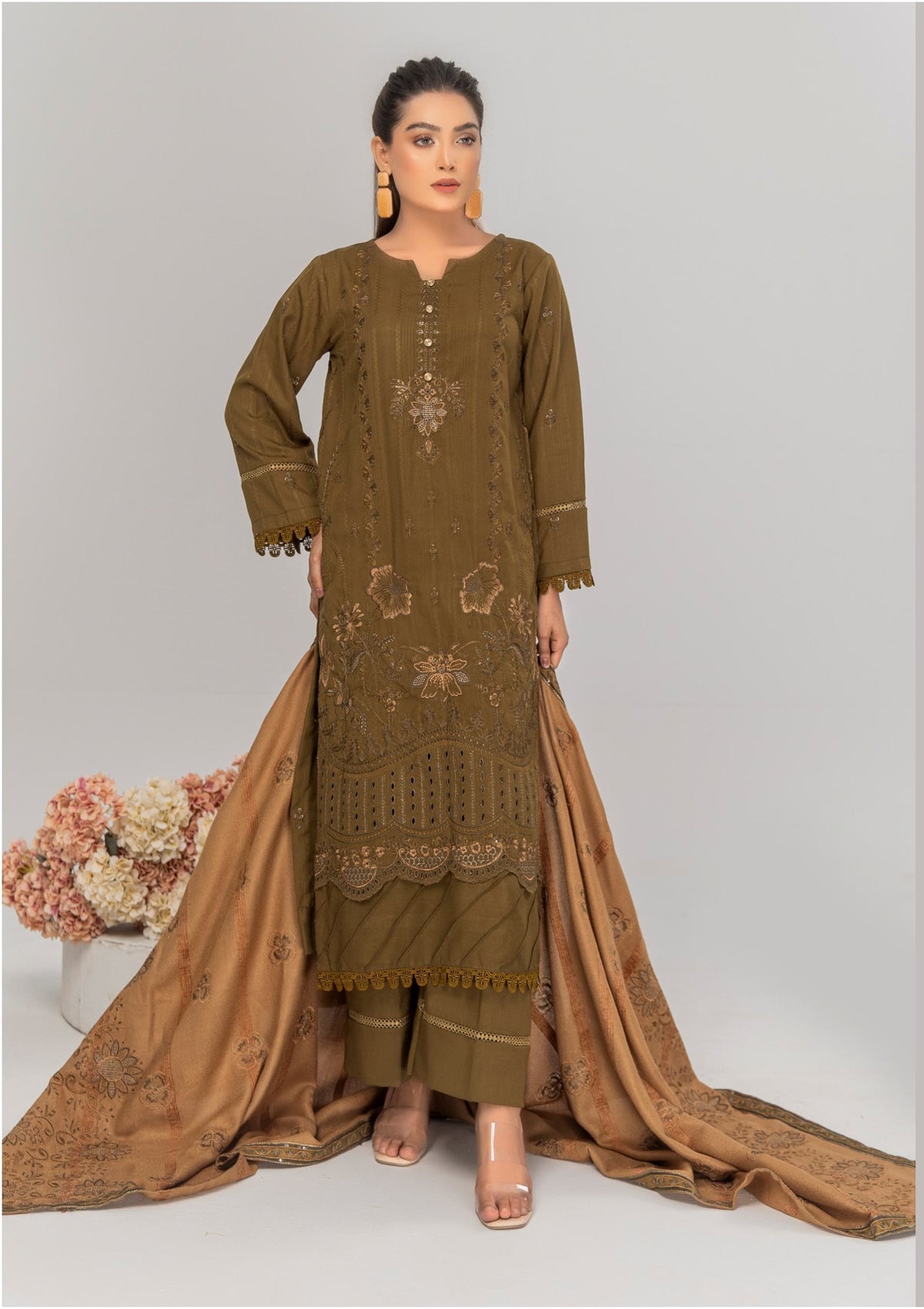 EMBROIDERED FANCY DHANAK 3 PIECE SUITING